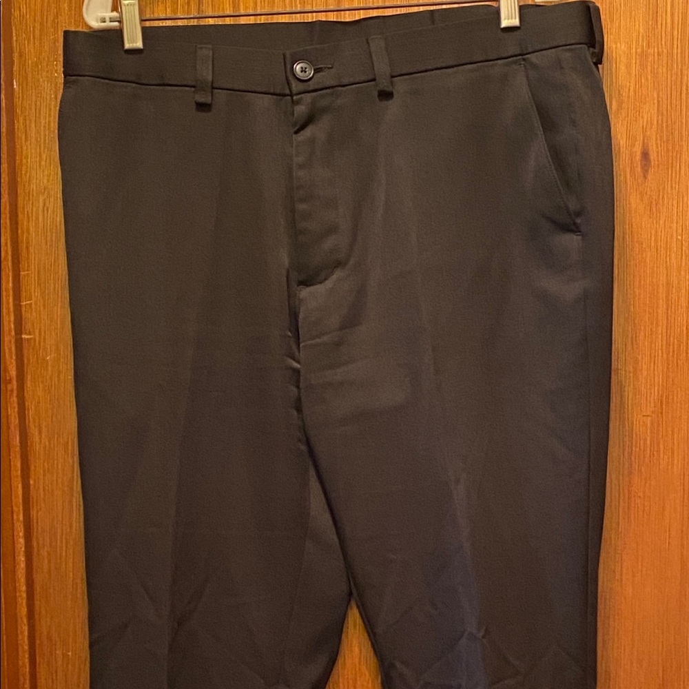 Men’s Haggar H26 Dress Pants